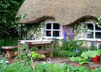 rustic country garden decor